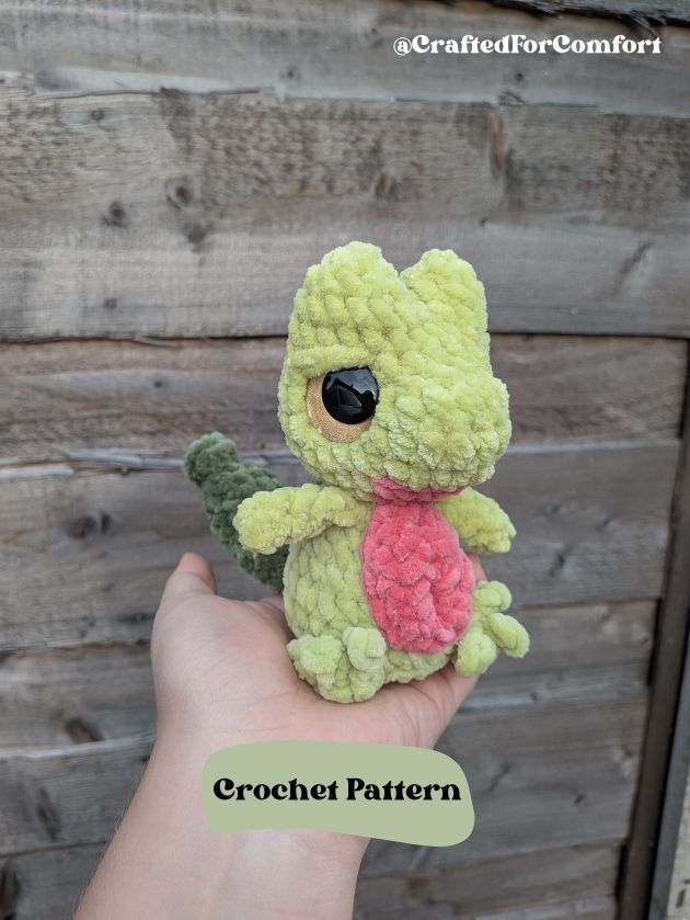 Grass Lizard Crochet Pattern